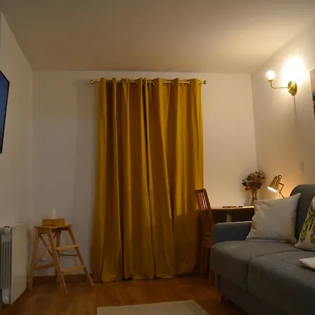 Apartment 88 Courbevoie